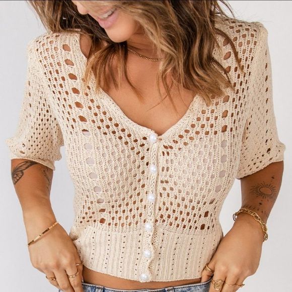 Boutiques Tops - Cropped Crochet Sweater
